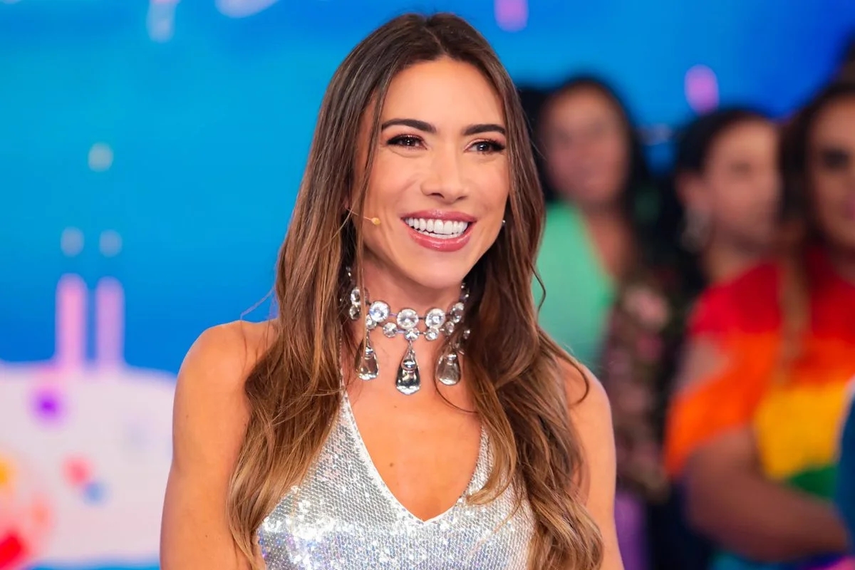 patricia-abravanel-abaixa-as-calcas-no-sbt-e-diverte-publico