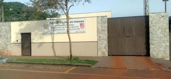 homem-e-assassinado-com-facao-e-casal-foge-da-cena-do-crime