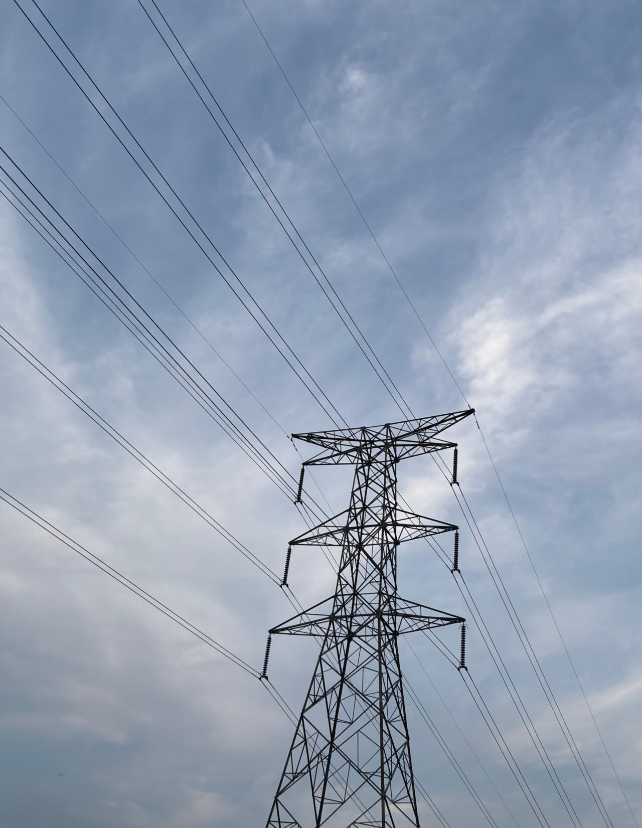 vendaval-em-sp:-rede-eletrica-subterranea-e-a-solucao?