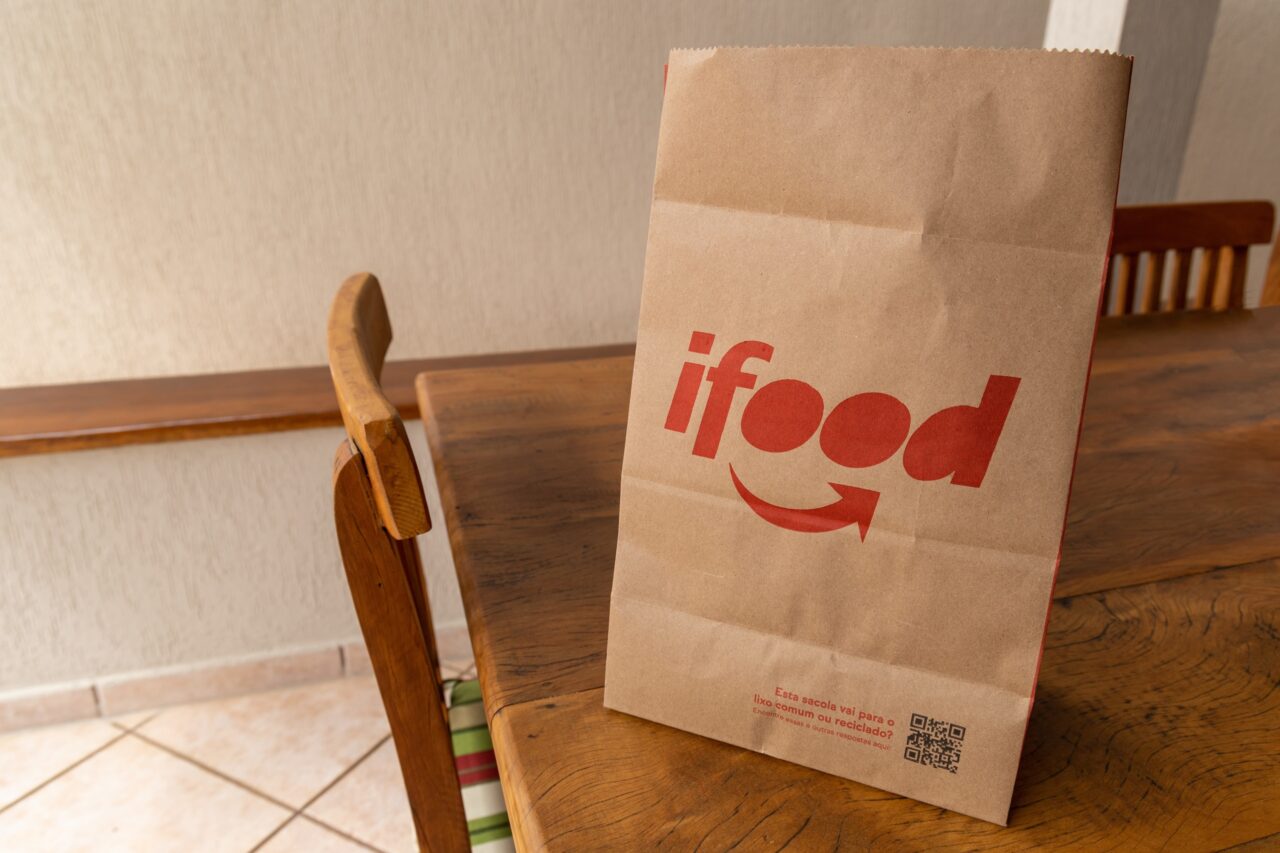 ifood-acusa-ex-funcionarios-que-estao-na-99food-de-uso-indevido-de-dados-sigilosos