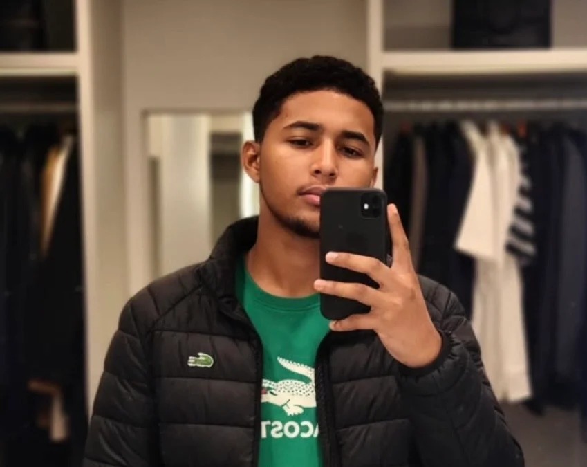 influenciador-de-18-anos-e-morto-a-golpes-de-canivete-por-namorada