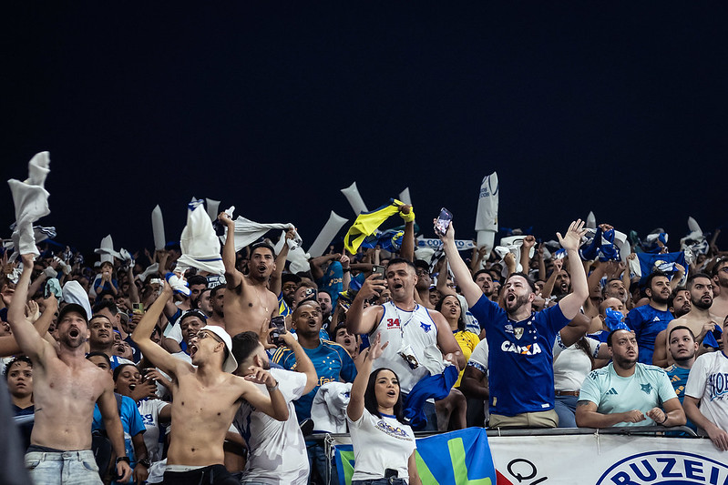 revoltado-apos-derrota-para-o-corinthians,-torcedor-do-cruzeiro-atira-em-vizinho