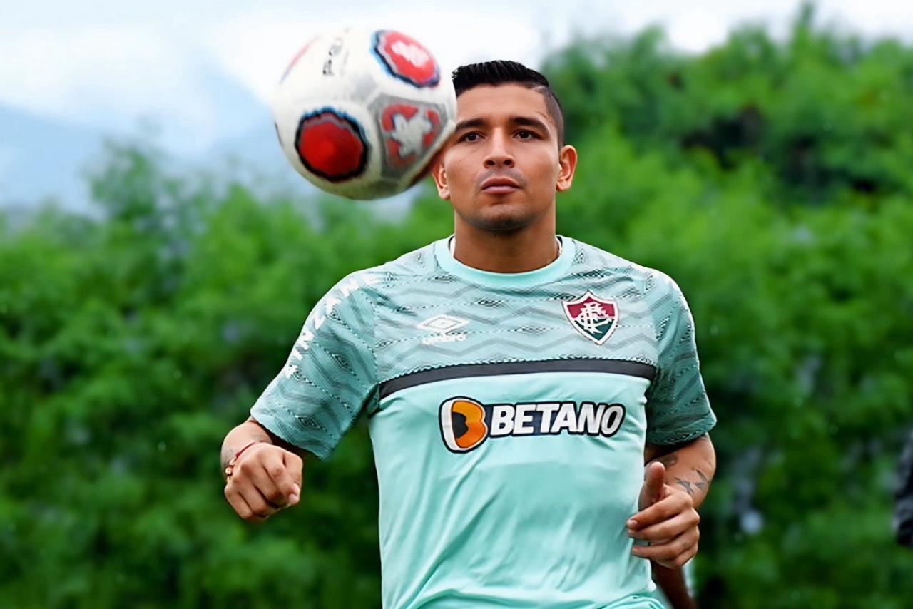 imagens-mostram-o-momento-da-execucao-do-ex-jogador-do-fluminense-e-esposa;-confira