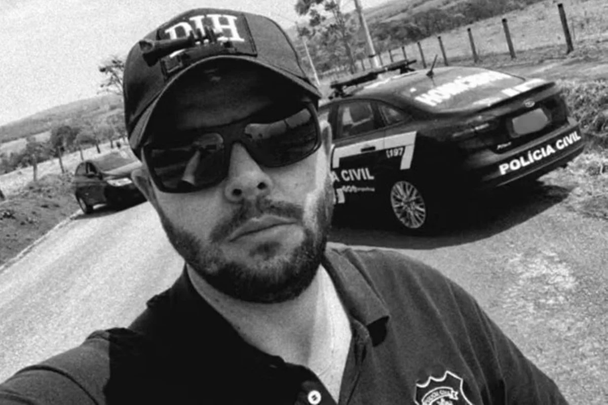 delegado-preso-por-desvio-na-educacao-e-flagrado-com-celular-em-cela