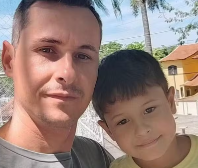 pai-tenta-salvar-o-filho-de-morrer-afogado-mas-o-pior-acontece