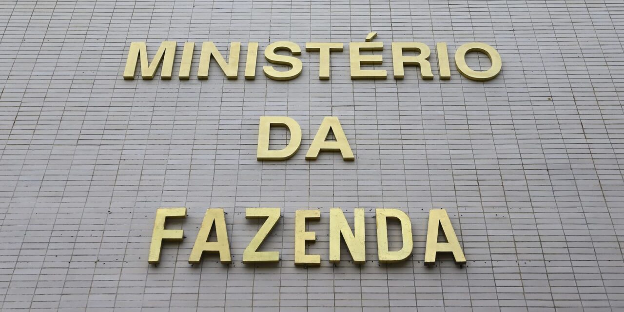 fazenda-comemora-ipca-de-4,26%-e-projeta-menor-inflacao-do-plano-real
