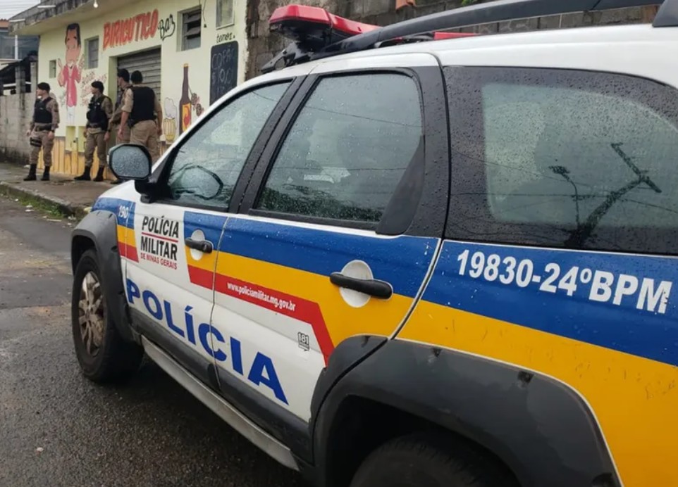 homem-e-morto-em-briga-de-transito