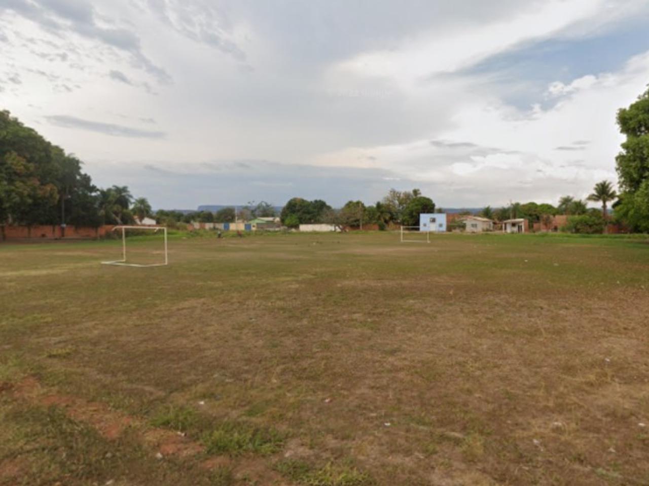 discussao-em-campo-de-futebol-termina-com-jovem-morto-a-tiros