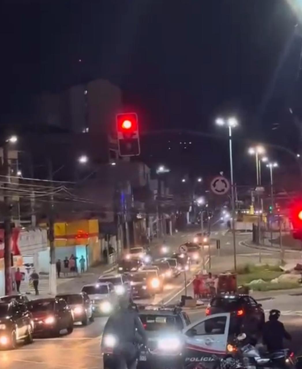 motoboy-reclama-de-pedido-errado-e-acaba-sendo-agredido-com-barra-de-ferro;-veja-video