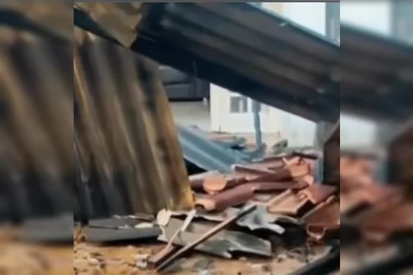 filho-e-preso-apos-atear-fogo-na-casa-com-os-pais-de-90-anos-dentro