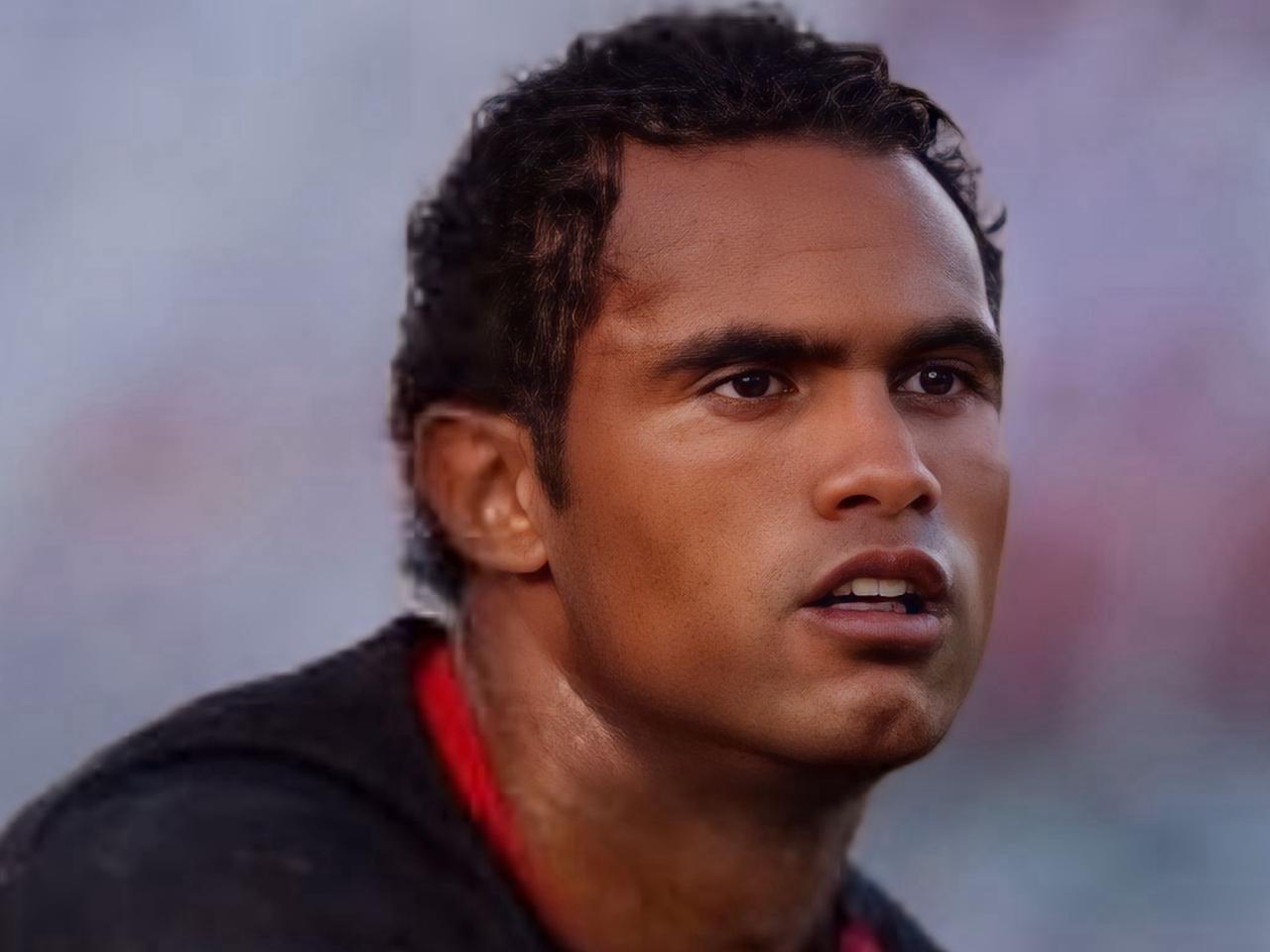 goleiro-bruno-fica-mudo-apos-desencontro-com-o-filho