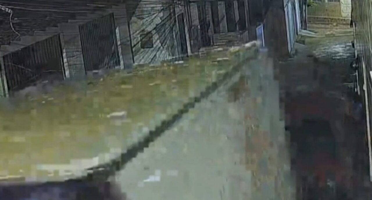 video:-caminhao-desgovernado-atropela-e-mata-crianca-de-4-anos