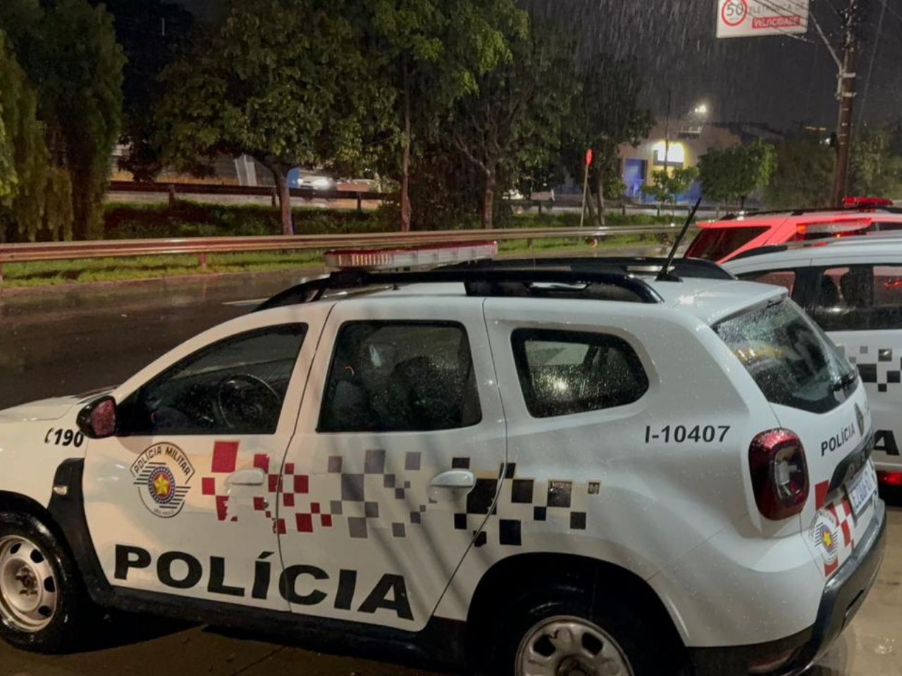 motociclista-e-arrastado-por-enxurrada-e-morre-afogado;-14a-vitima-da-chuva-no-estado-de-sp-em-2026