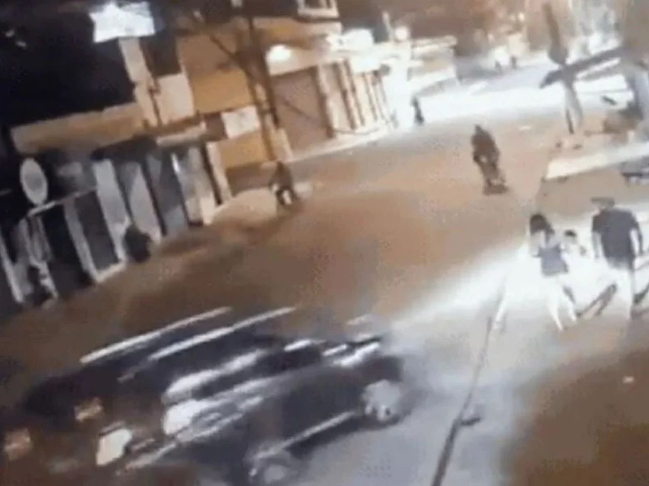 casal-e-crianca-de-2-anos-sao-atropelados-por-motorista-bebado;-video