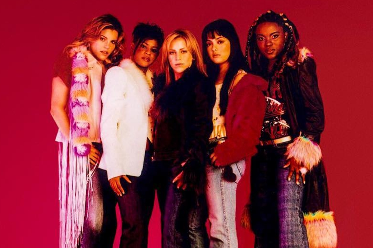 equipe-explica-por-que-ex-rouge-decidiu-ficar-fora-de-documentario