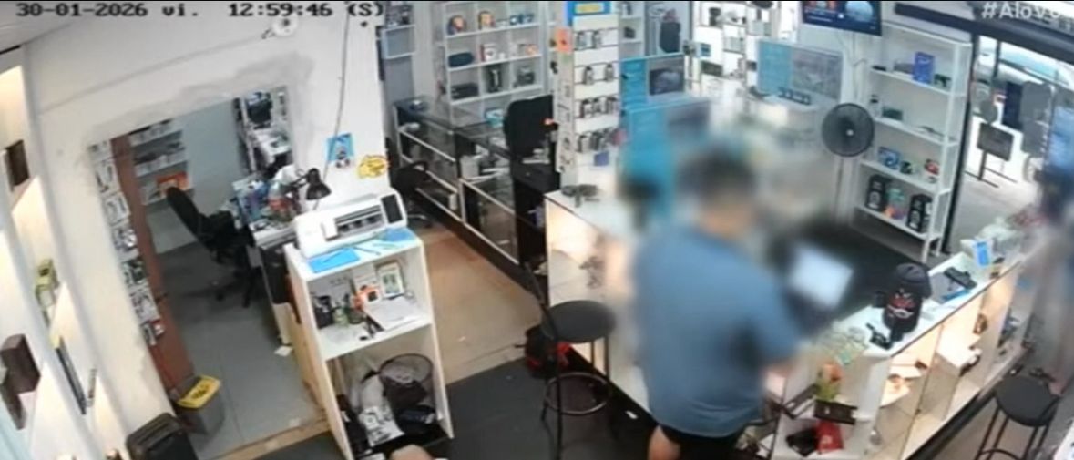 empresario-reage-a-assalto-e-mata-a-propria-esposa-em-loja-da-familia;-veja-video