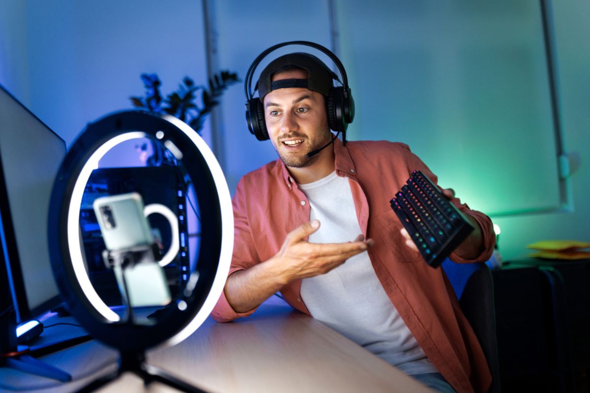 saiba-o-que-muda-com-a-chamada-lei-dos-influenciadores