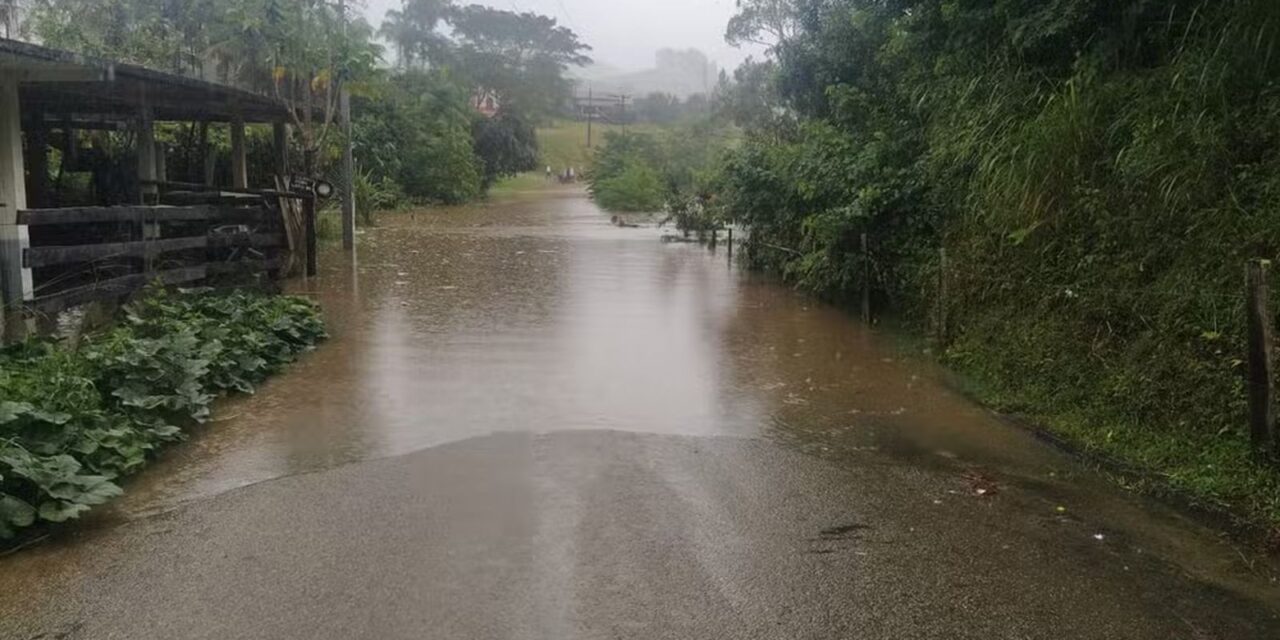 tempestade-mata-um-homem-em-natividade-da-serra;-sp-ja-soma-19-mortes