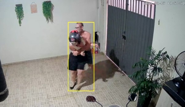 homem-e-preso-apos-manter-esposa-em-carcere-privado;-cameras-registraram-agressoes-e-ameacas