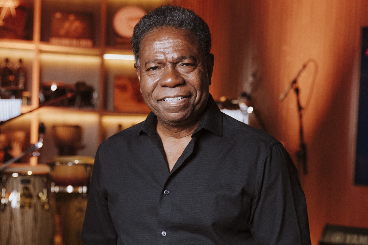 brasileiro-que-tocou-com-michael-jackson-e-madonna-ganha-documentario